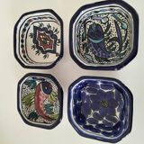 4 glazed earthenware bowls