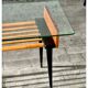 Table d'appoint en bois et verre