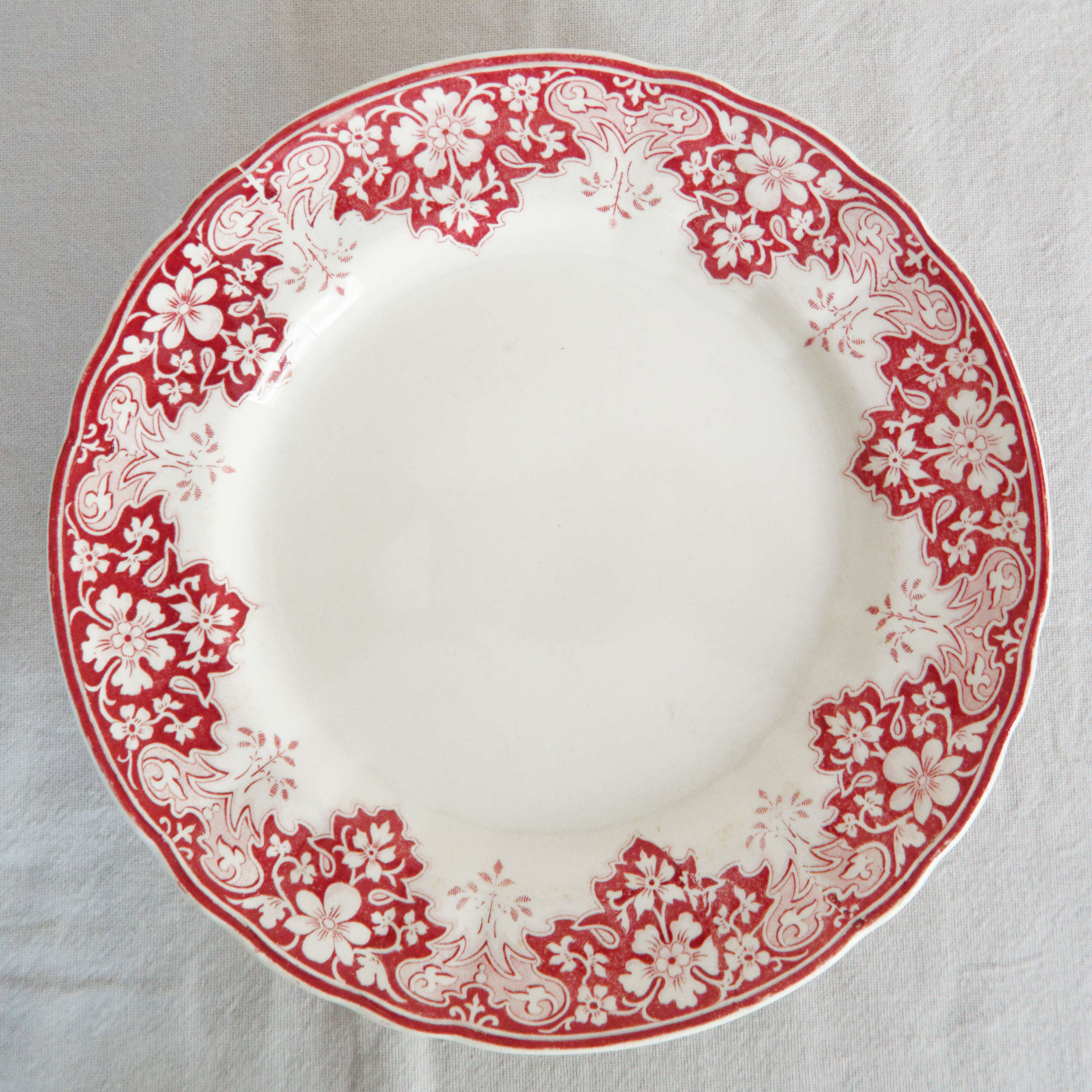 Plate on iron earth stand sarreguemines model louvois