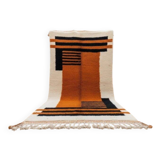 Traditional handmade pure wool rug, size 150 x 250 cm