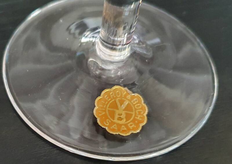 2 large crystal water glasses engraved Villeroy & Boch tulip shape