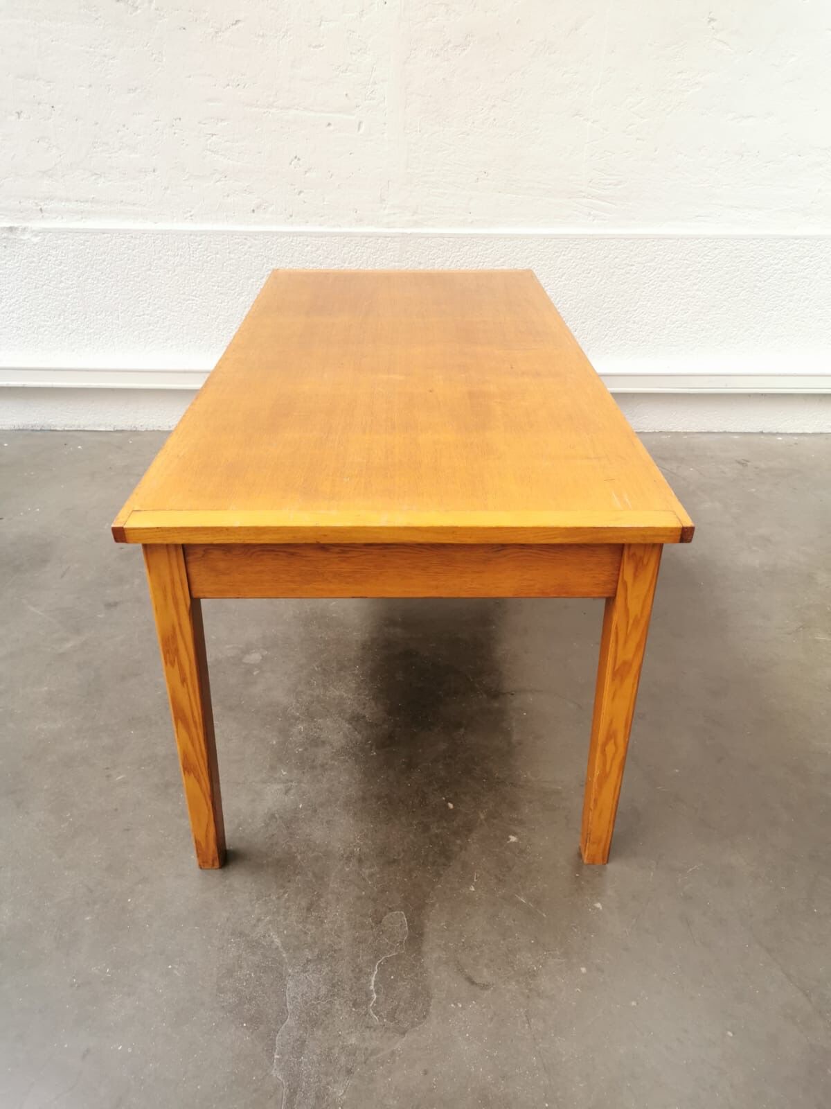 Refectory table