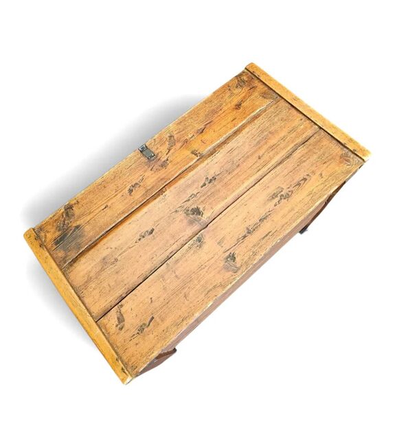 Ancien coffre à couvertures / coffre de rangement / bois de pin