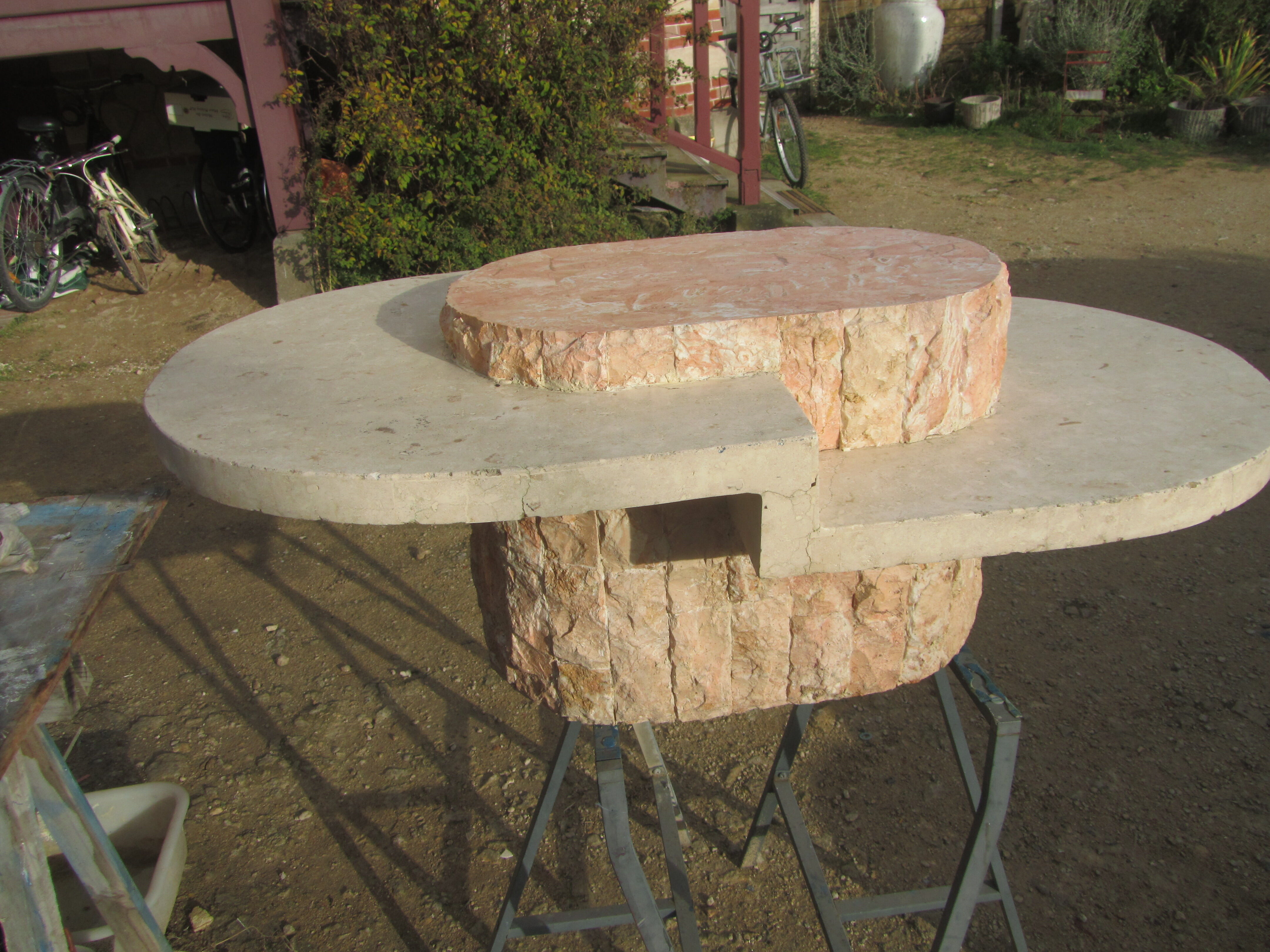 Table basse post moderne