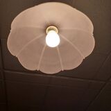 Lustre en verre rose