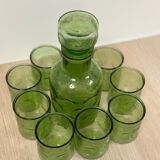 Glass and carafe service