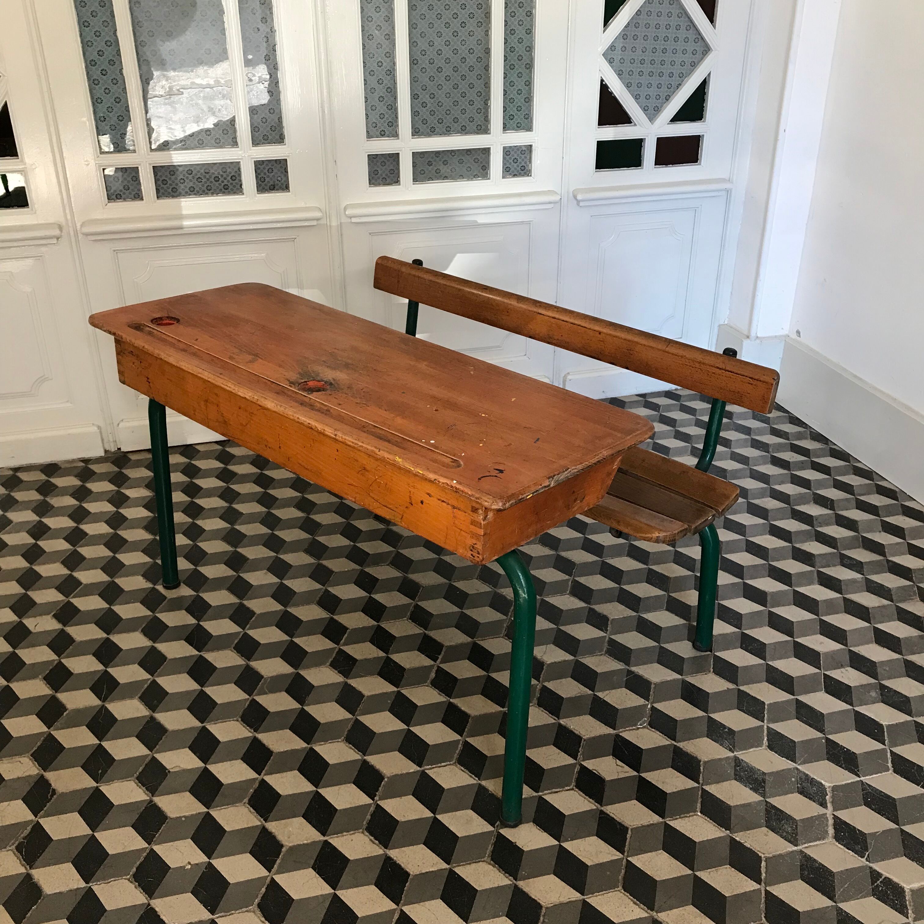 Delagrave Children's Desk