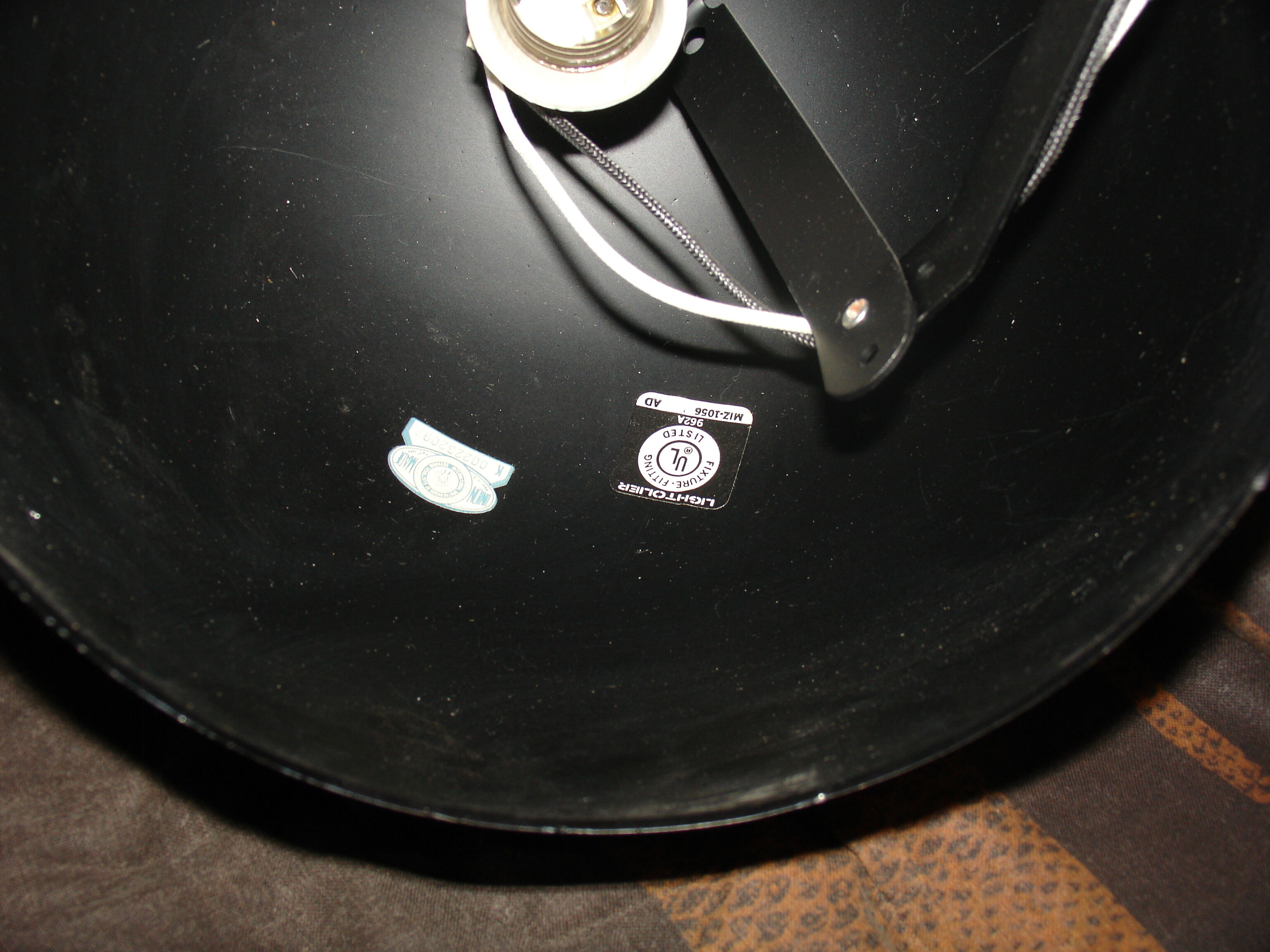 Light fixture circa 1970 by the American brand Lightolier