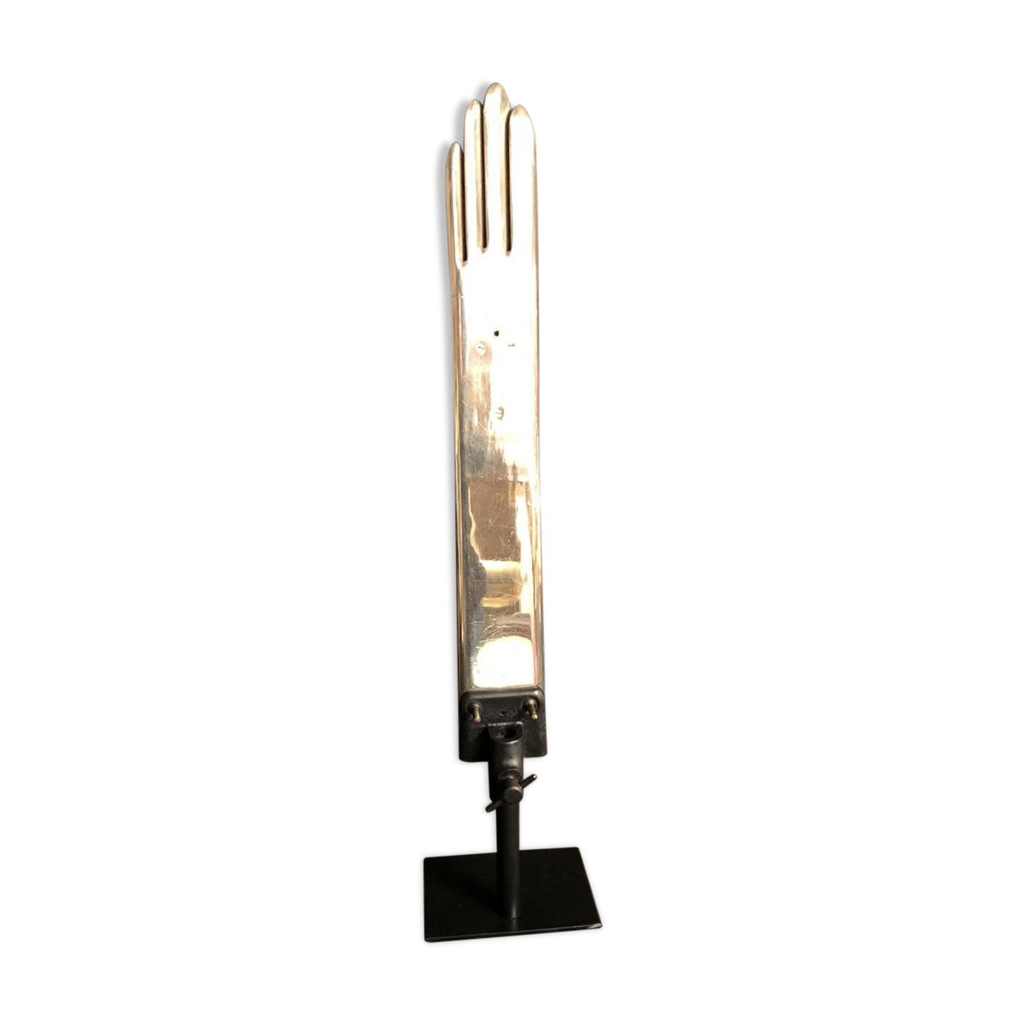 Form of Glover in chromed metal 1940 man hand
