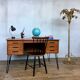 Bureau scandinave en teck avec piétement eiffel métal noir  1950 1960