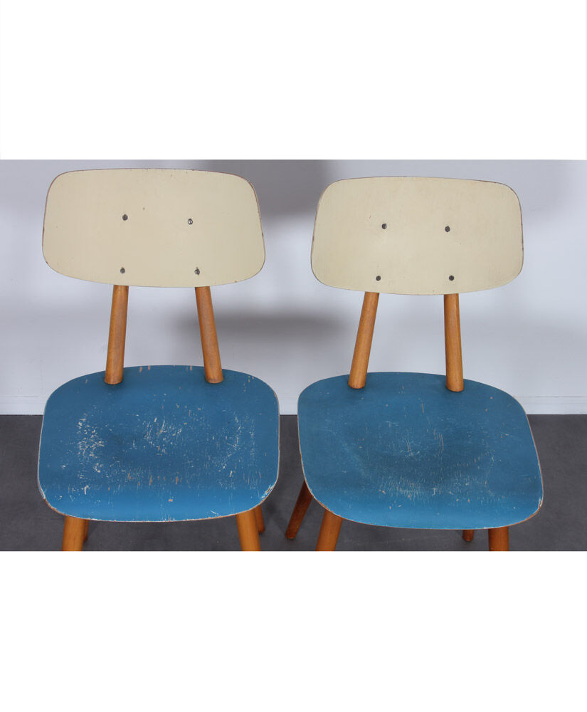 Suite de 4 chaises vintage éditées par Ton, 1960