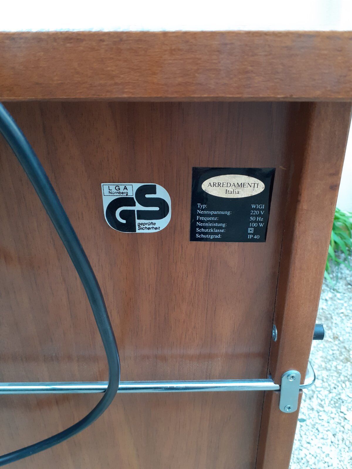 Heating night valet