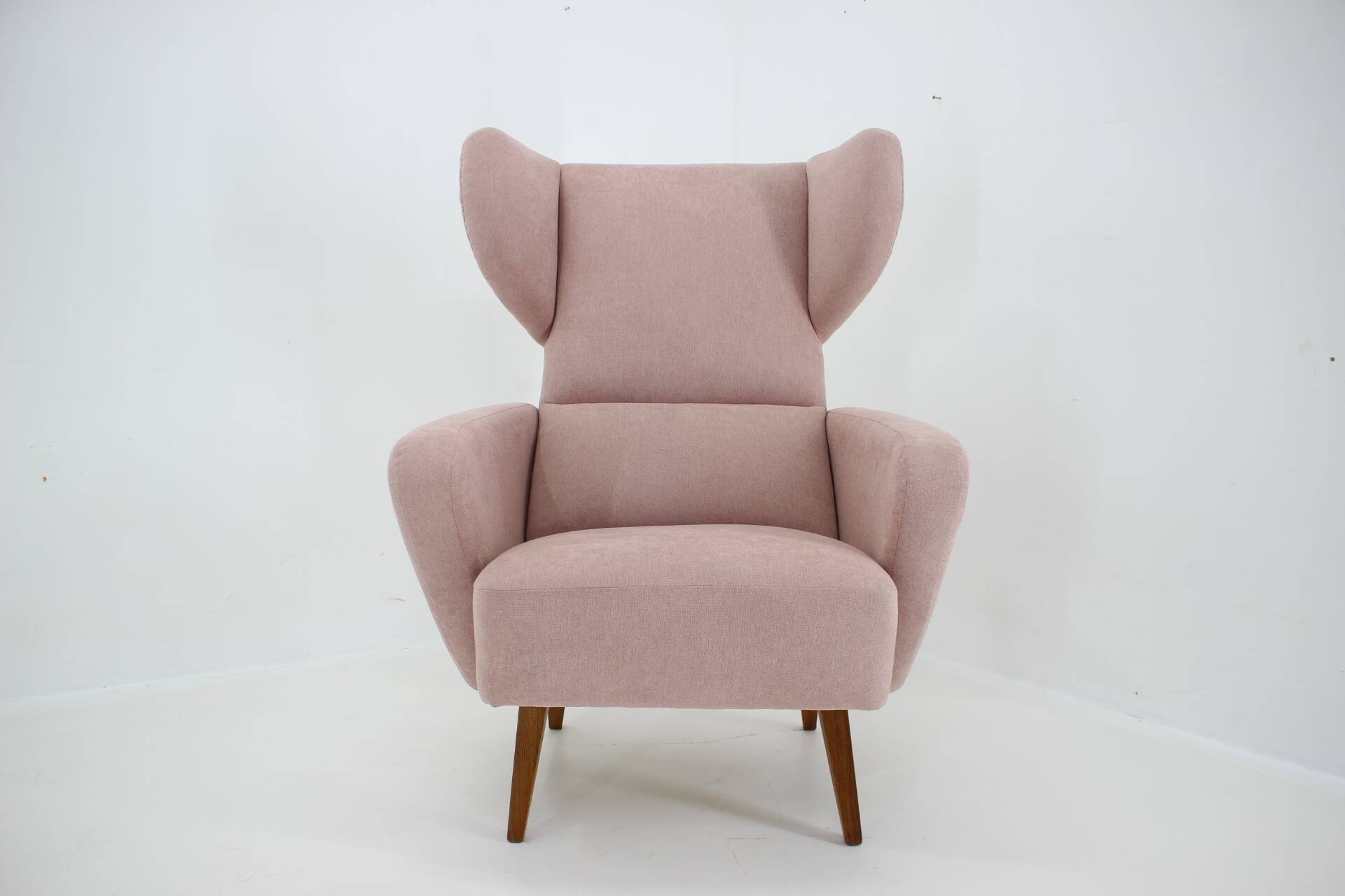 Chaise des années 1960, Tchécoslovaquie