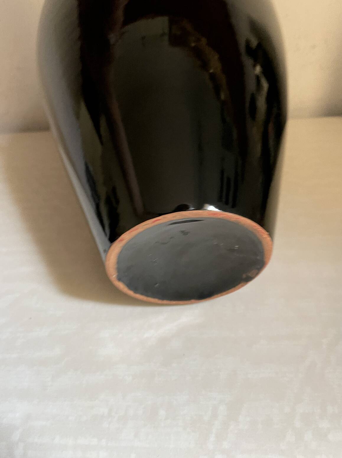 BLACK STONEWARE VASE