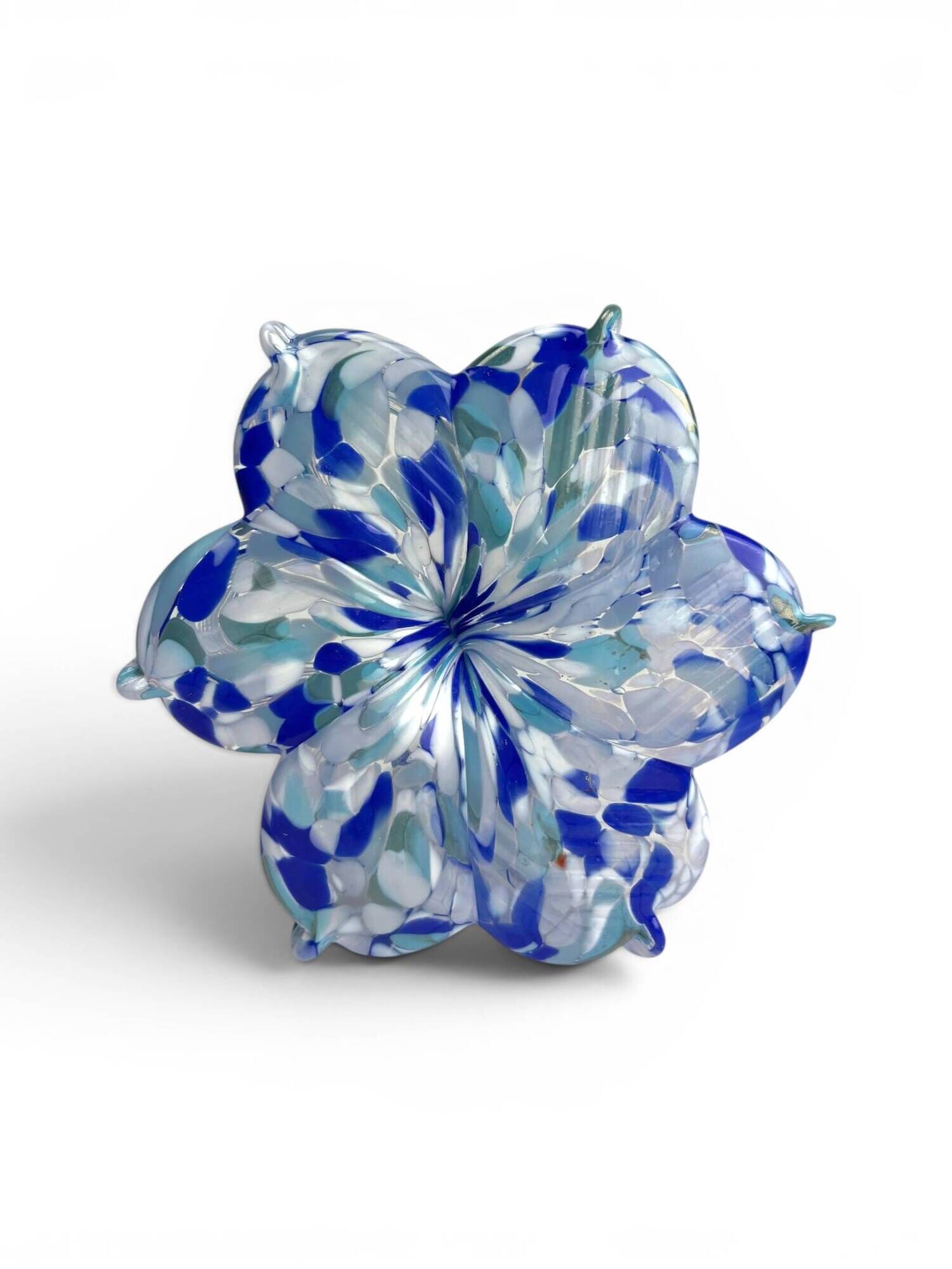 pair of flower candle holders made of glass handcrafted in Italy