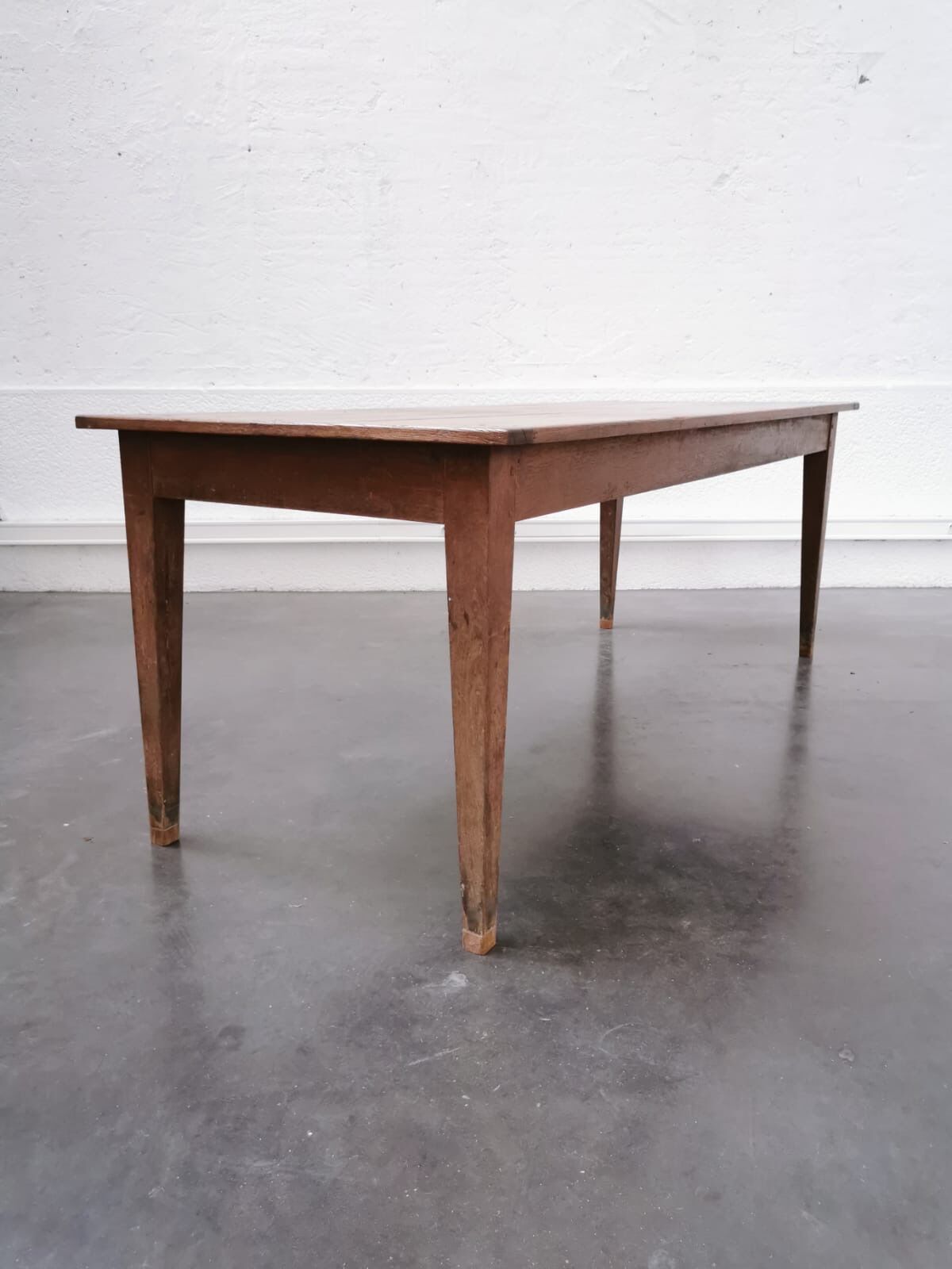 Oak farm table