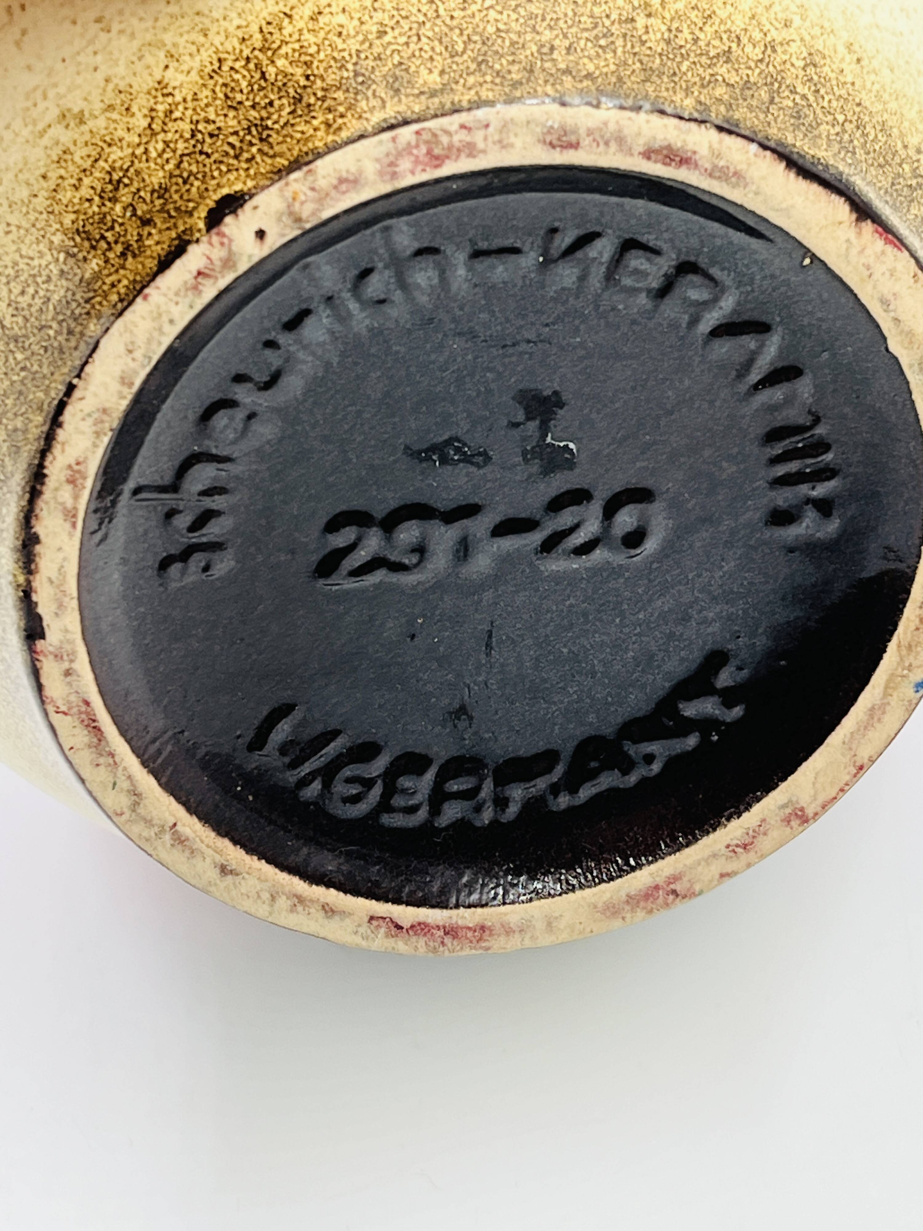 Scheurich vase 291 with red cabochons