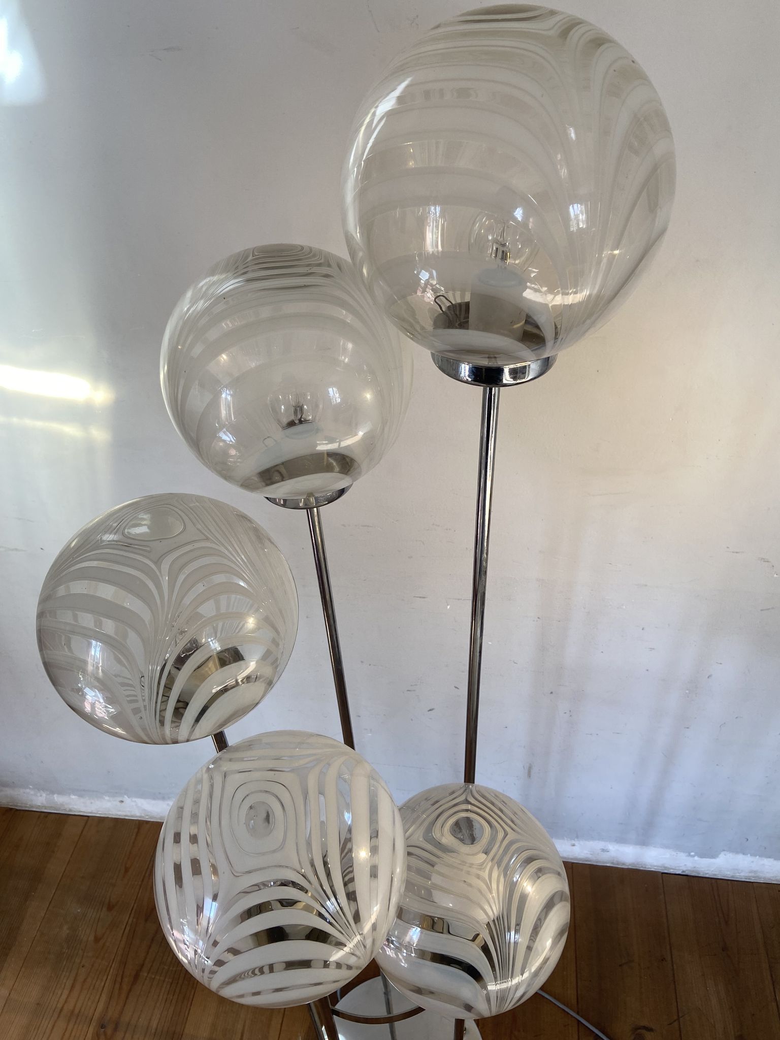 Waterfall floor lamp 5 globes Marinha Grande factory 70s