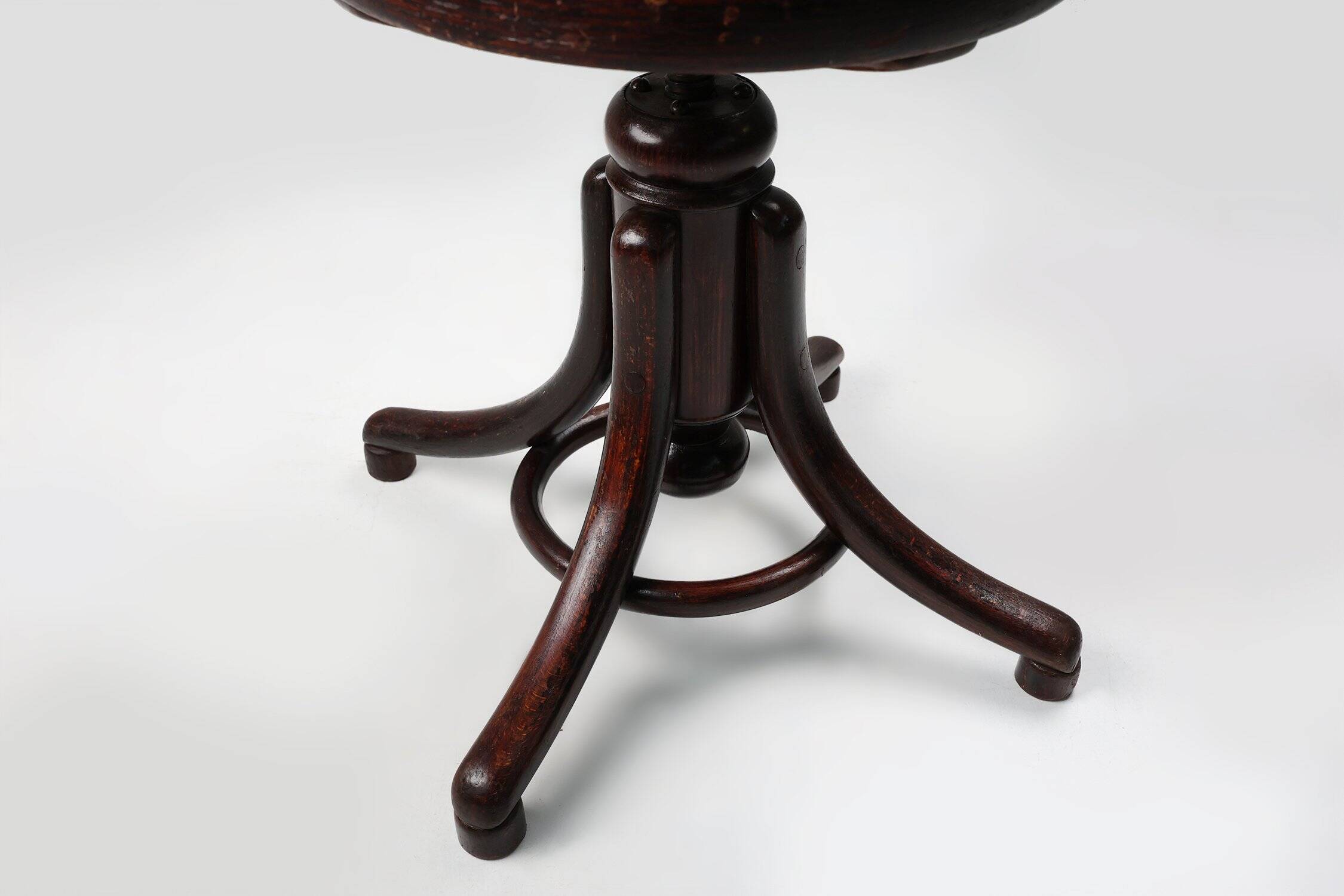 Austrian Piano Stool in Beech and Bentwood by Michael Thonet for Thonet, 18