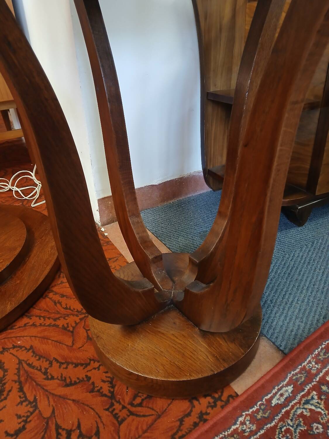 Art Deco pedestal table