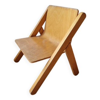 Chaise enfant en contre-plaqué moulé, années 60