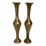 Paire de vases réversibles bougeoirs en laiton