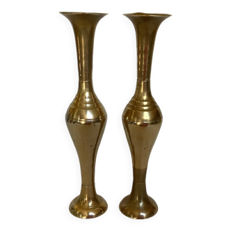 Paire de vases réversibles bougeoirs en laiton