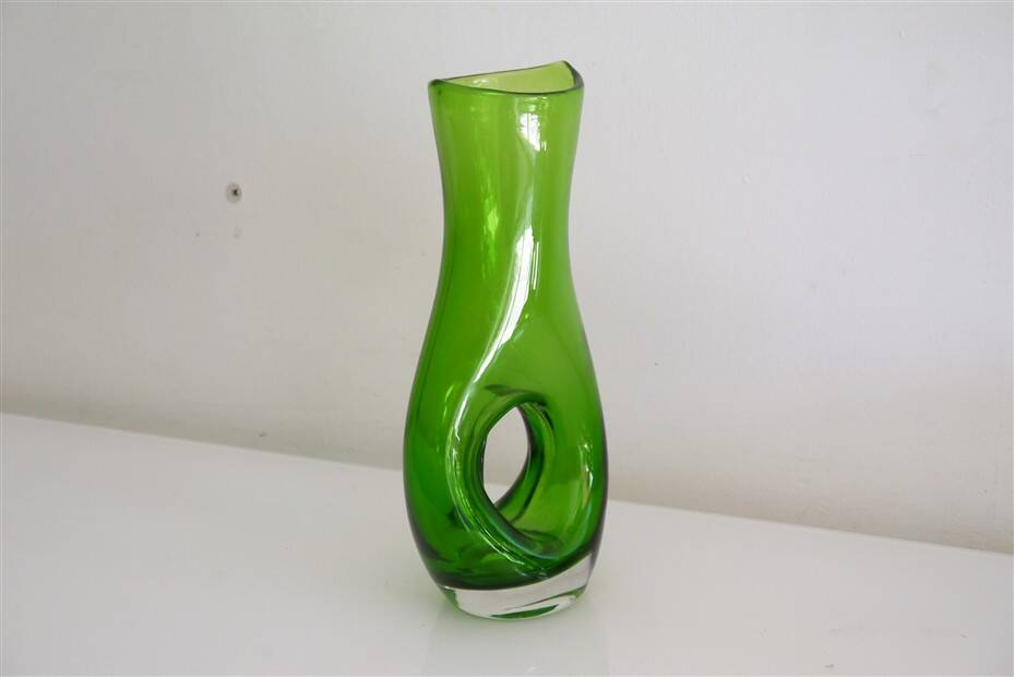 Vase italien en verre 1970