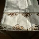 Old square tablecloth in bis mixed linen and 6 matching placemats