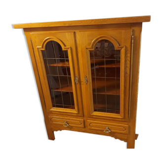 Showcase cabinet