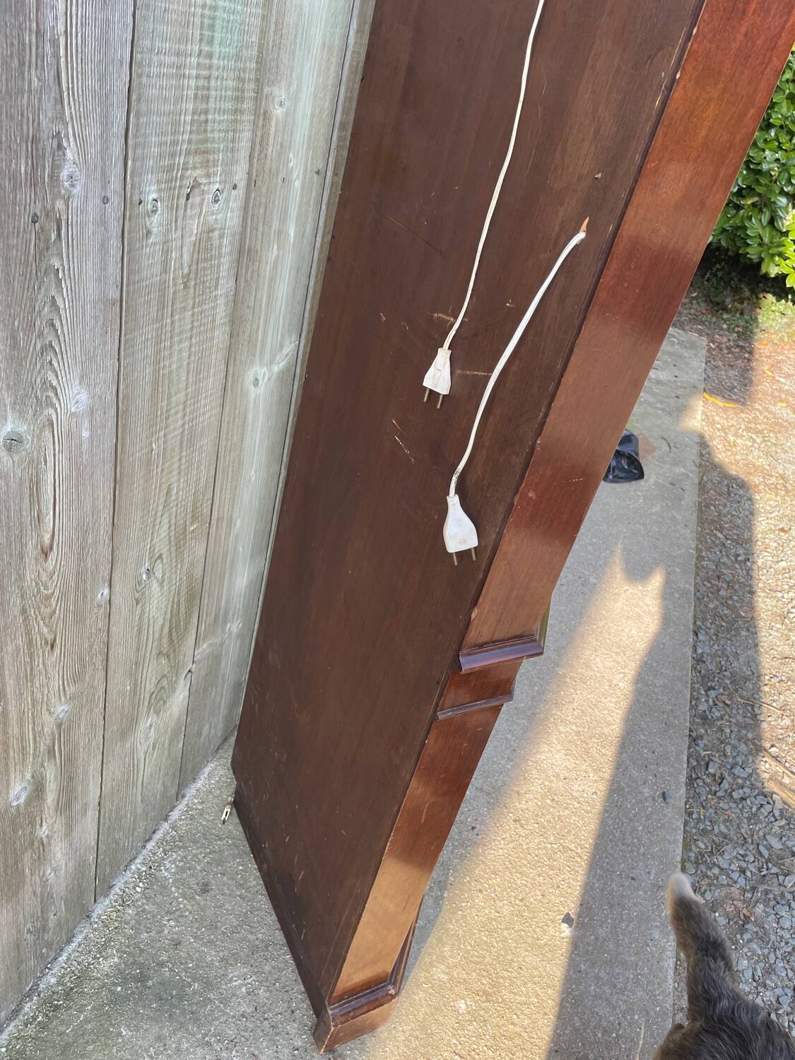 English mahogany corner bookcase/display cabinet