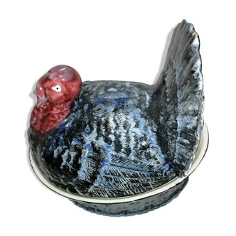 Terrine earthenware peacock