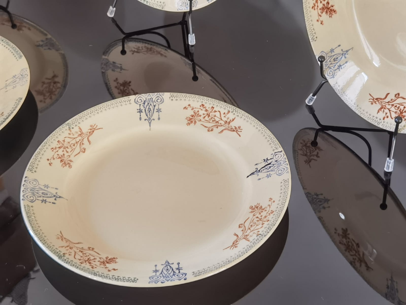 Set of semi-hollow plates Amandinoise St Amand vintage