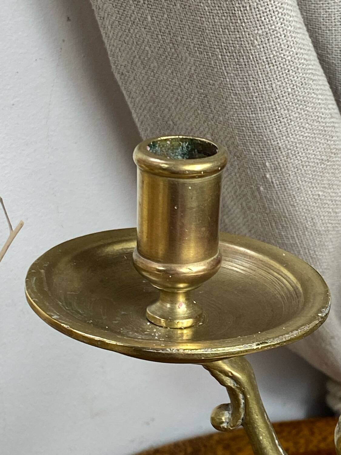 Mermaid-shaped chandelier in bronze