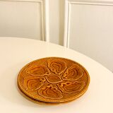 Pair of slip oyster plates, Brown, 1960