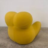 UP5_6 Big Mama Armchair - B&B Italia - Gaetano Pesce - yellow + pouf -
