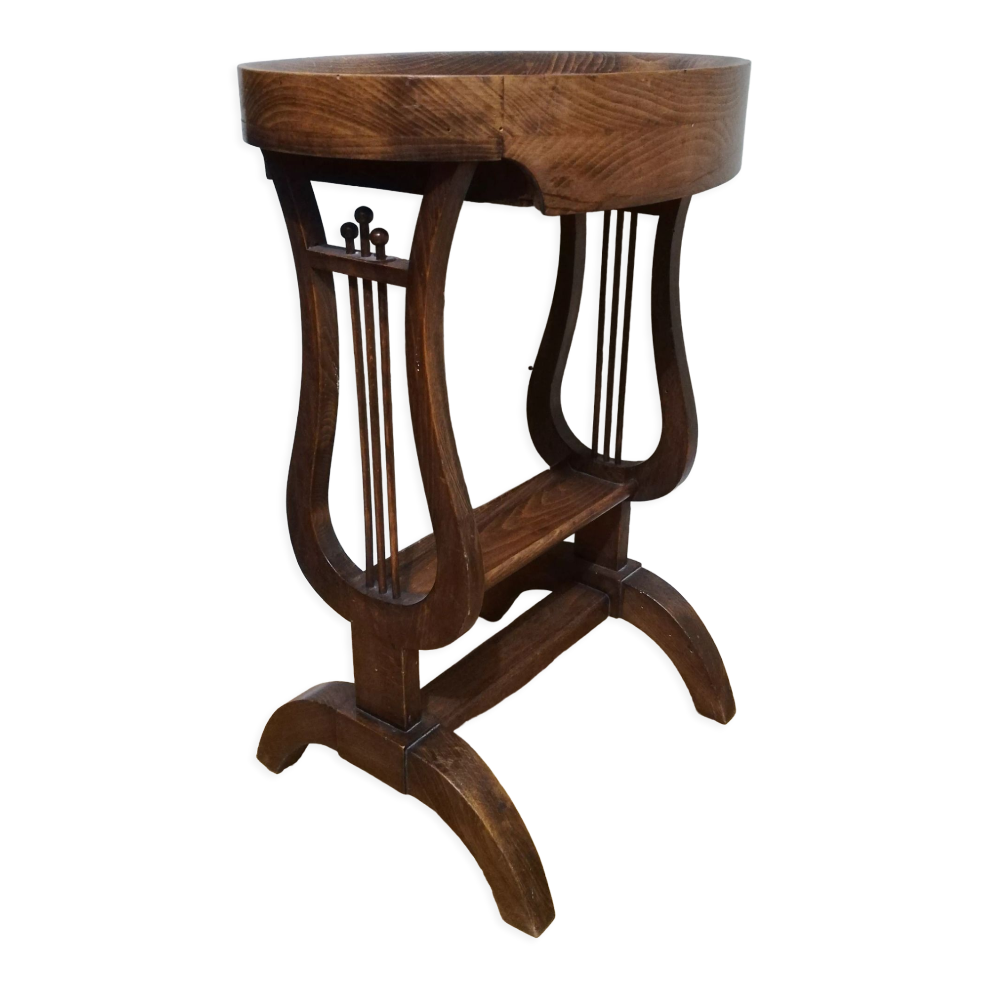 Walnut pedestal table or lyre harness