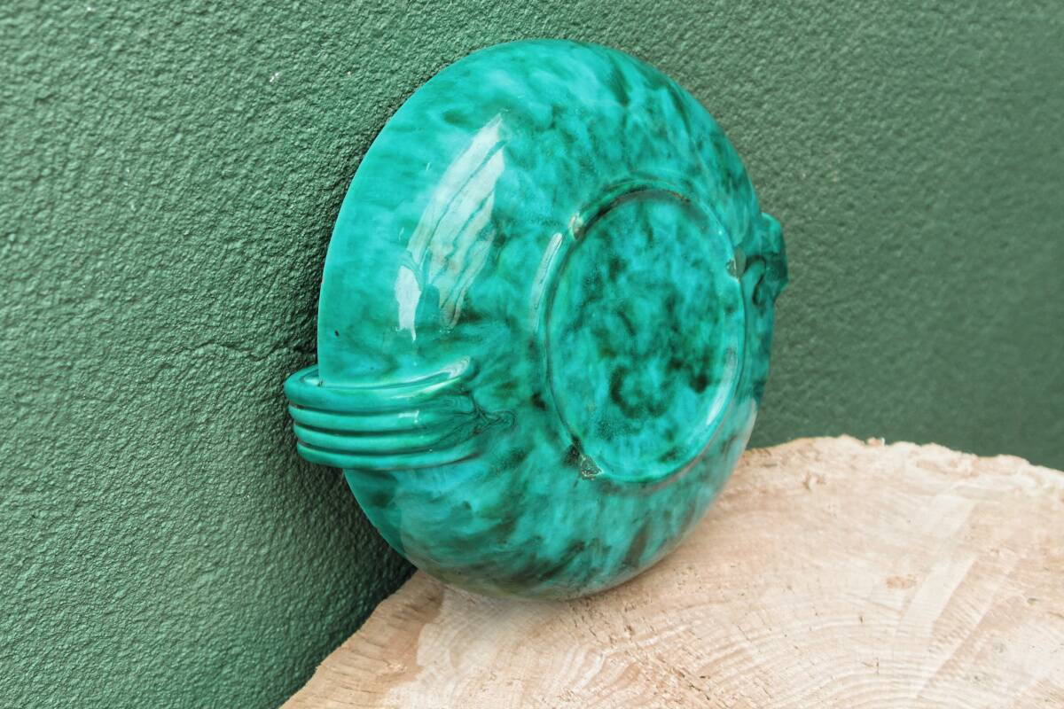 Art deco fruit bowl in green moiré ceramic