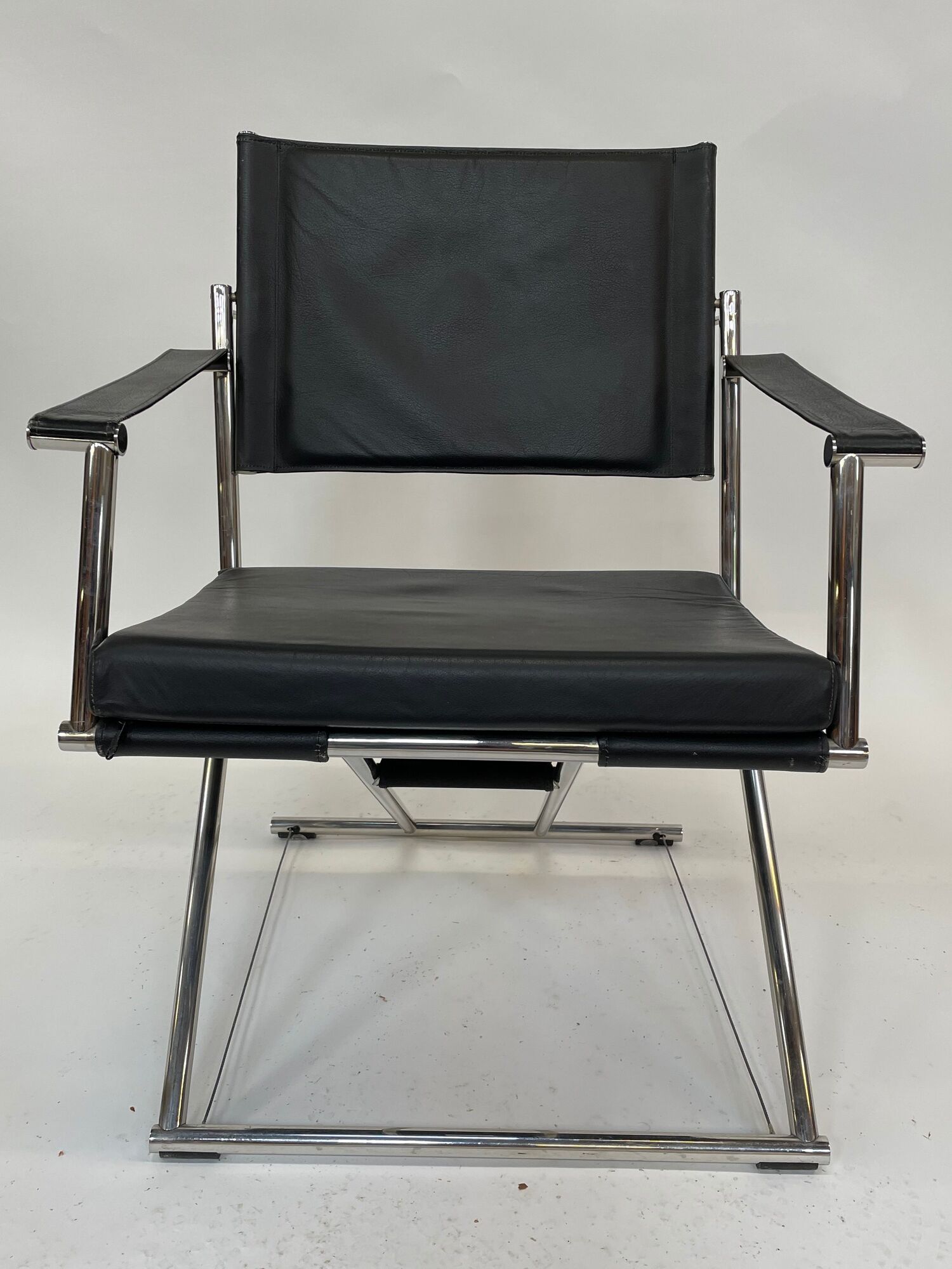 Vintage Sleek Modern Euroka Folding Campaign Lounge Chair by Mark Singer for Melamede