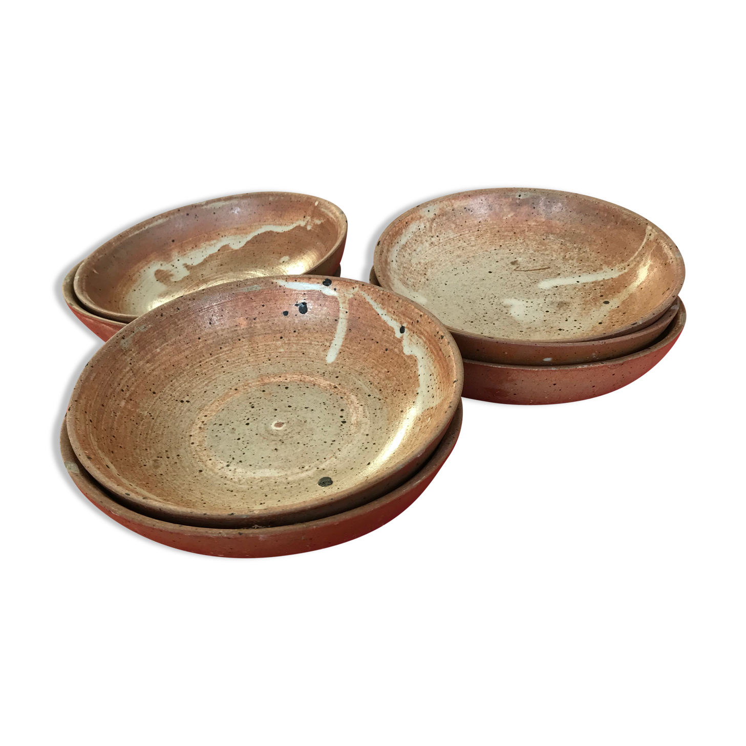Batch soup plates in sandstone
