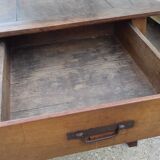 Farm table