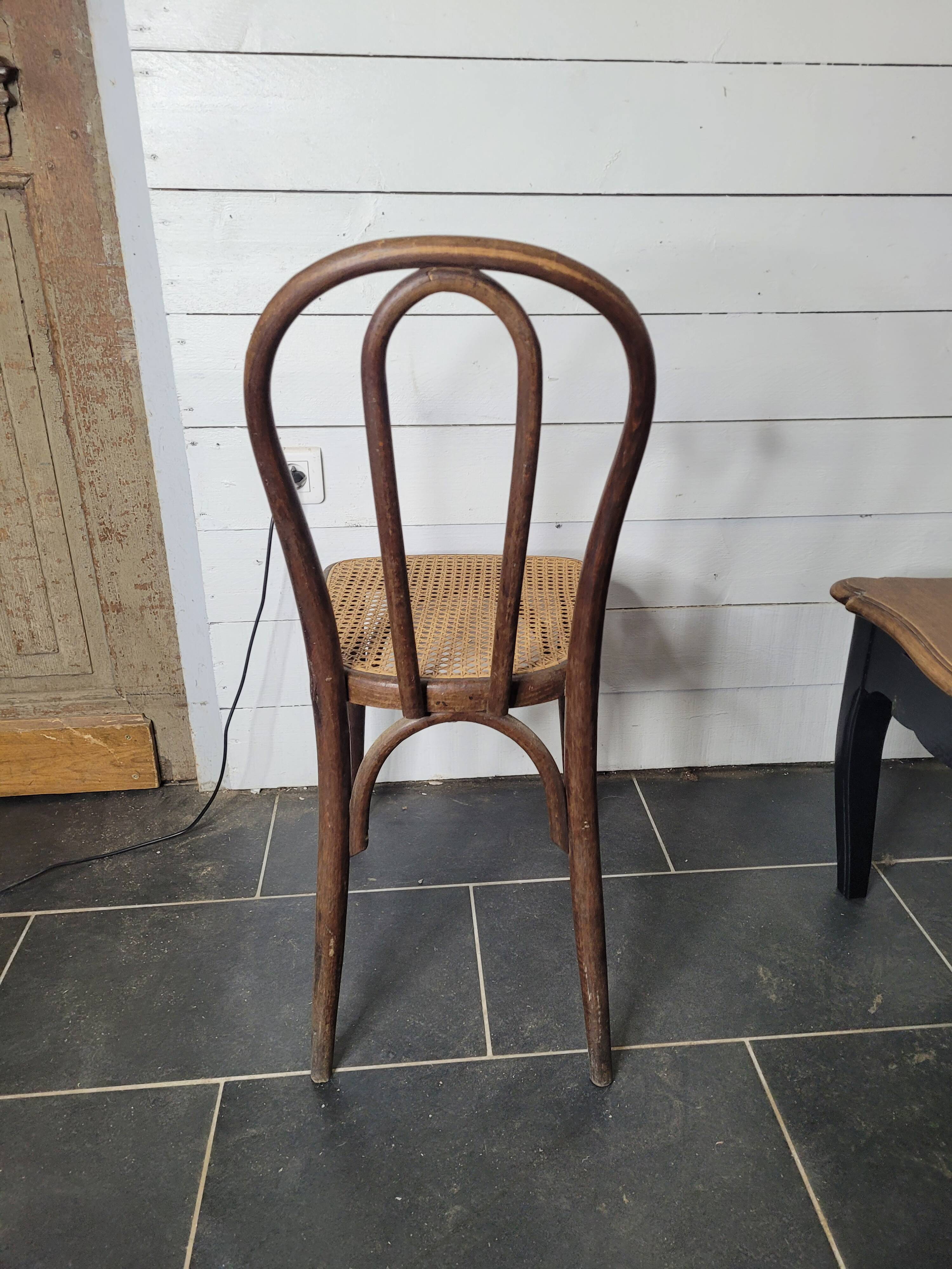 Bentwood bistro chair