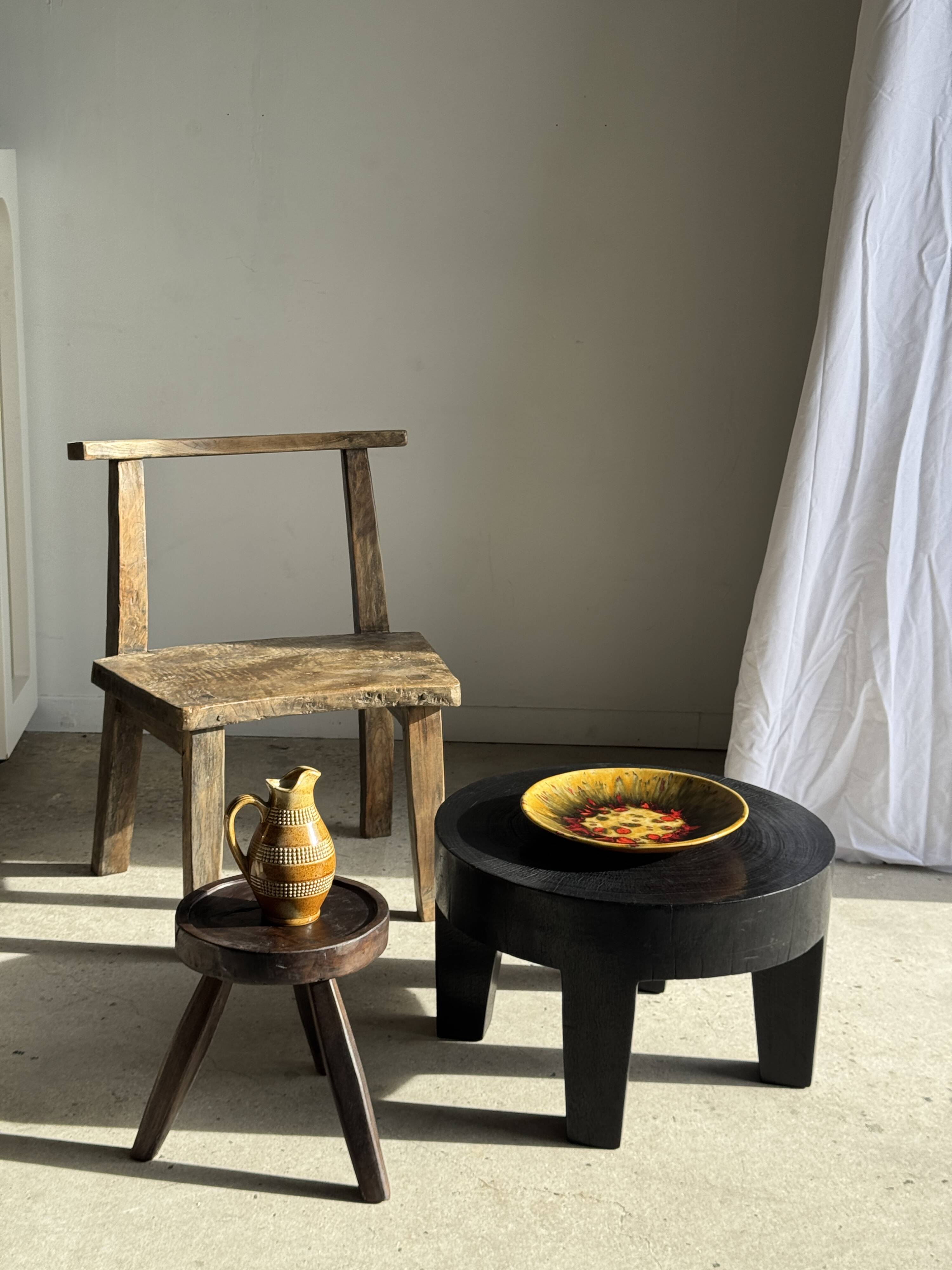 Large circular dish in West Germany style, brand JQ D35 H5.