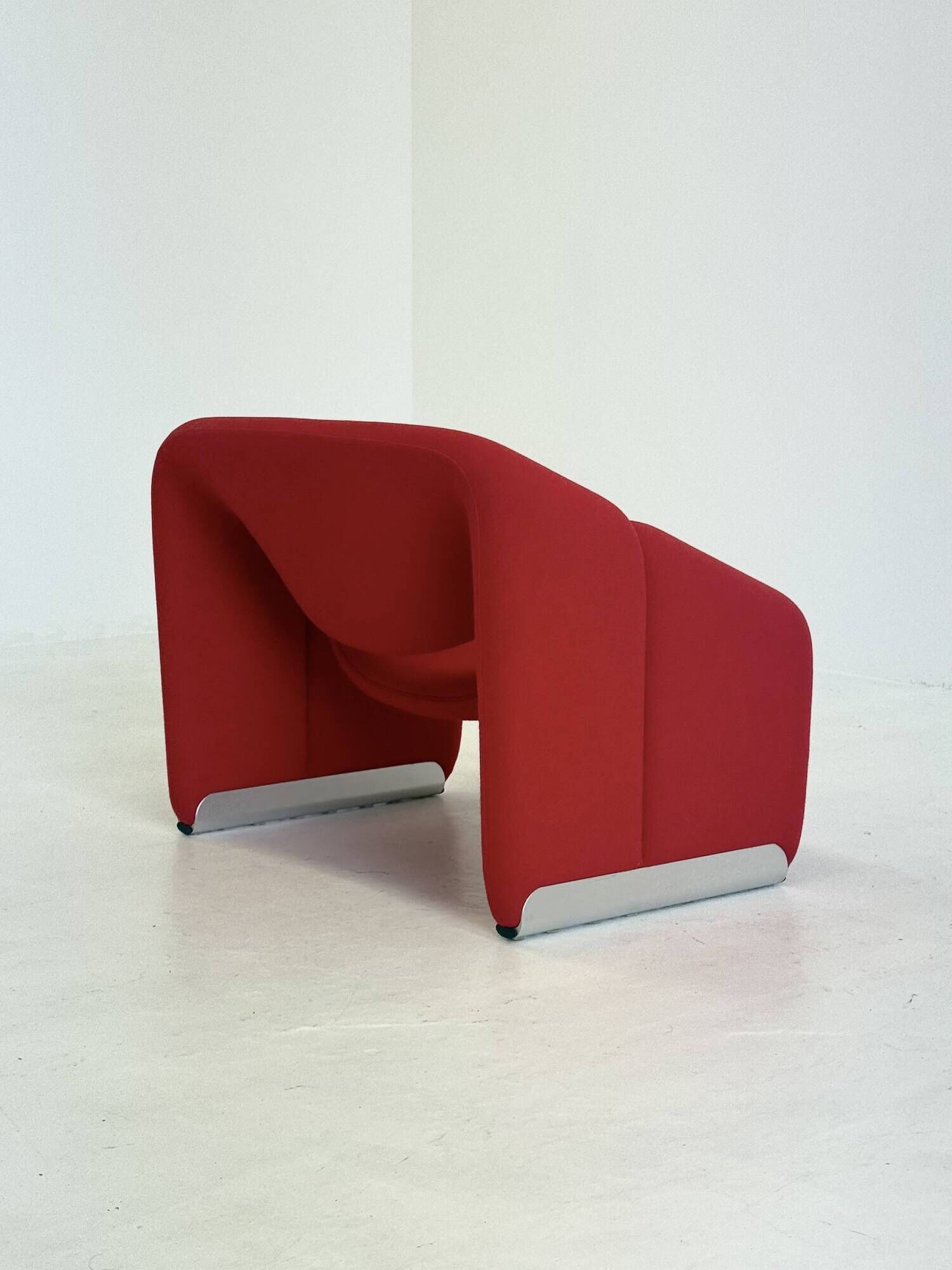 Chaise Artifort Groovy F598 M de Pierre Paulin en rouge