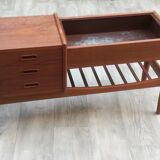 Sidebaord teak with planter by A. W. Iversen to Vinde Møbelfabrik, 1960