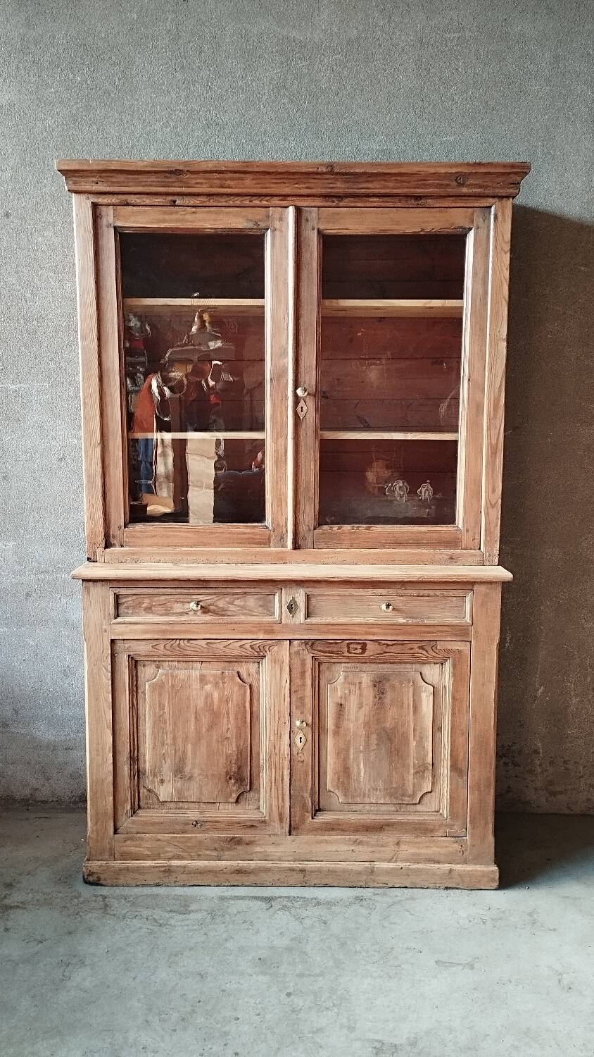 Buffet deux corps , vaisselier