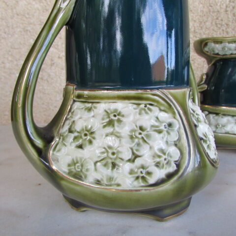 Lot de 3 vases art déco en barbotine