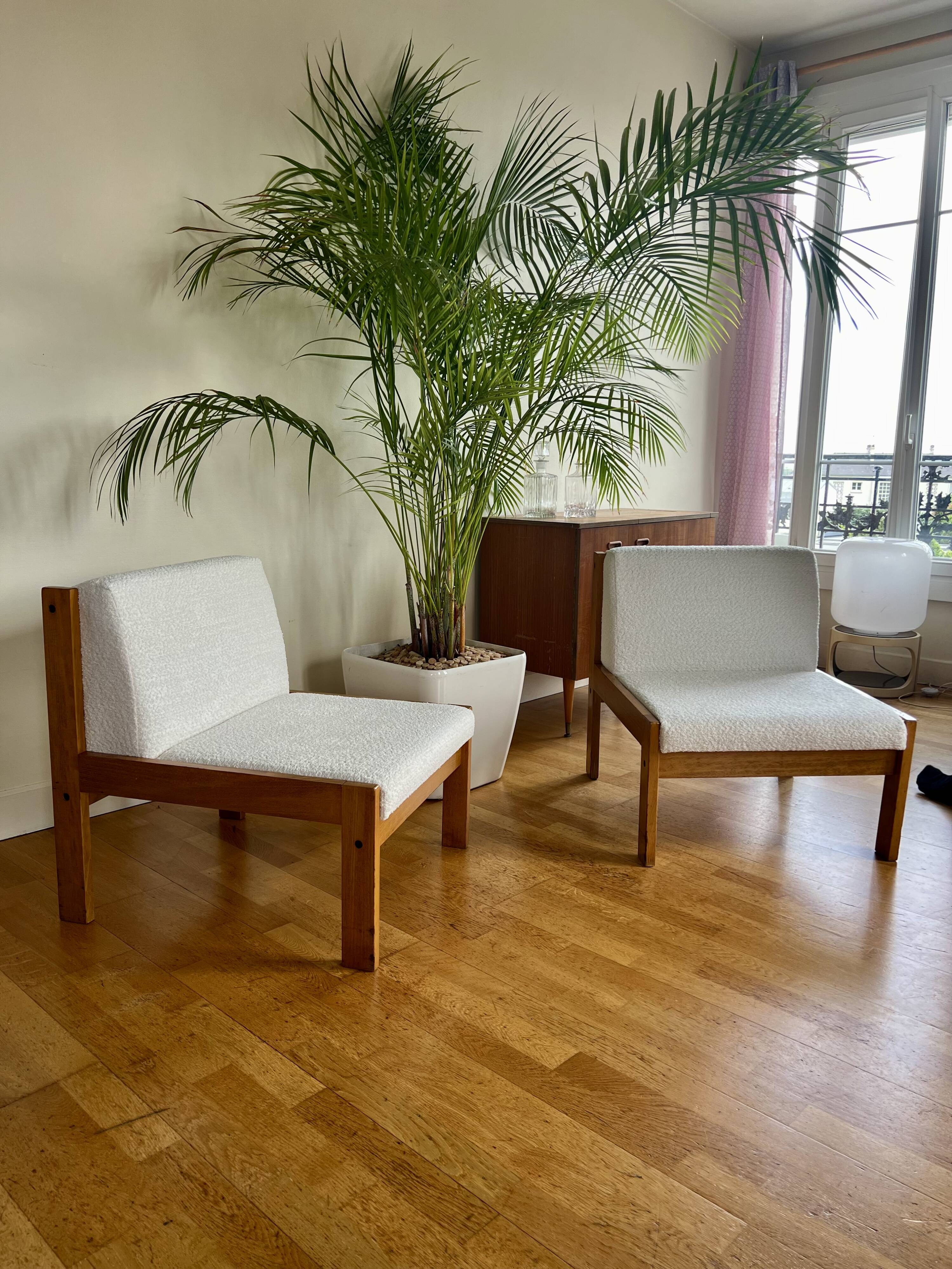 Paire de chauffeuses Baumann bouclette blanche