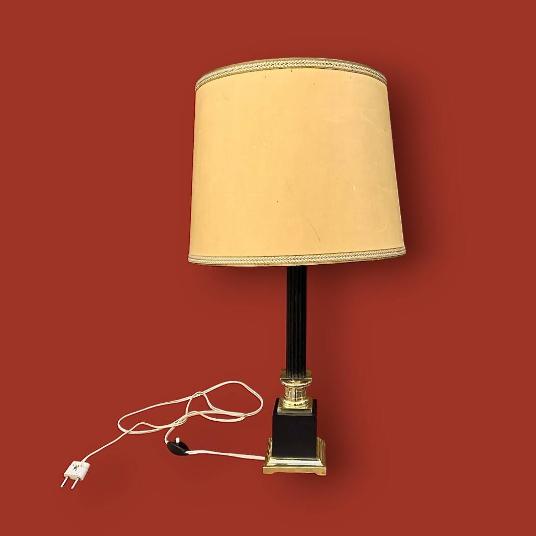 Ancienne lampe colonne néoclassique en laiton doré et noir et papier