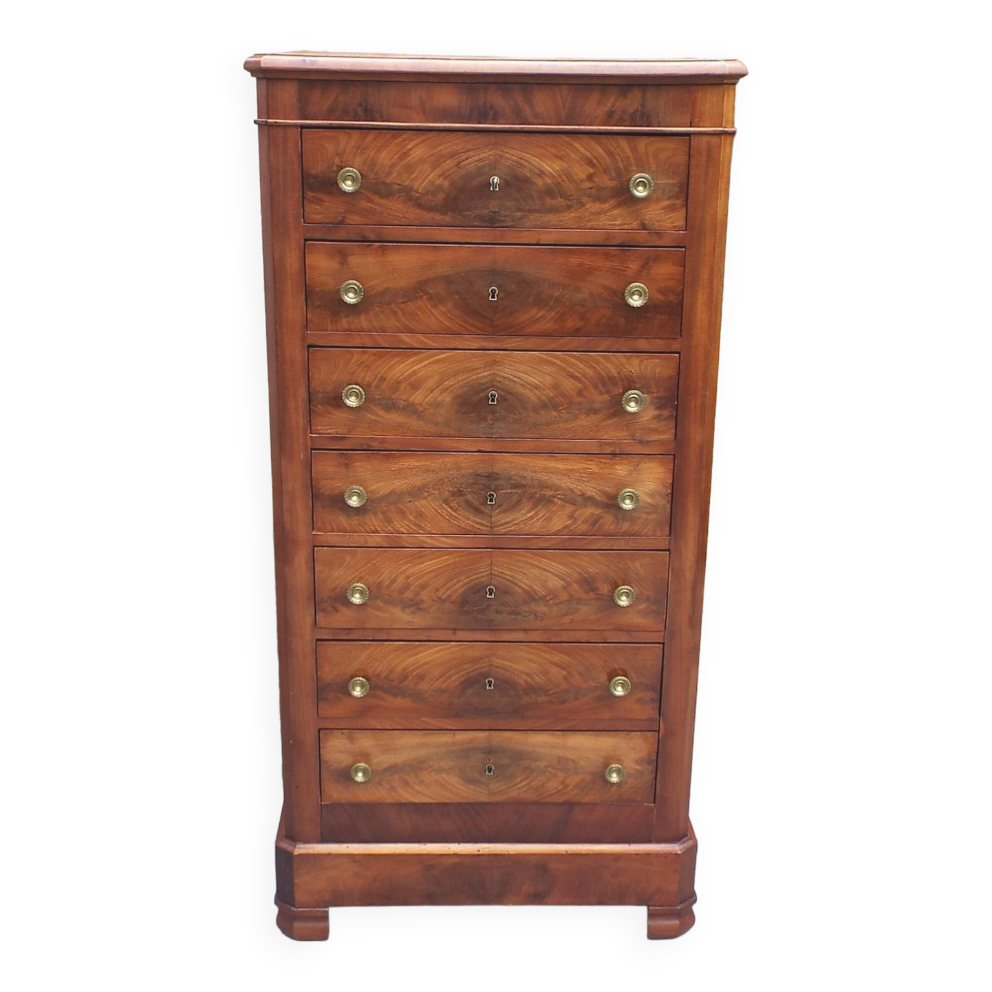 Weekly chest of drawers